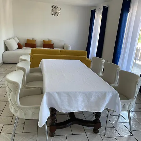 Pensionat Individuelles Dans Bel'air
