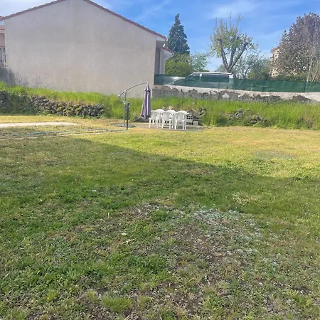 Individuelles Dans Bel'air Pensionat 3*